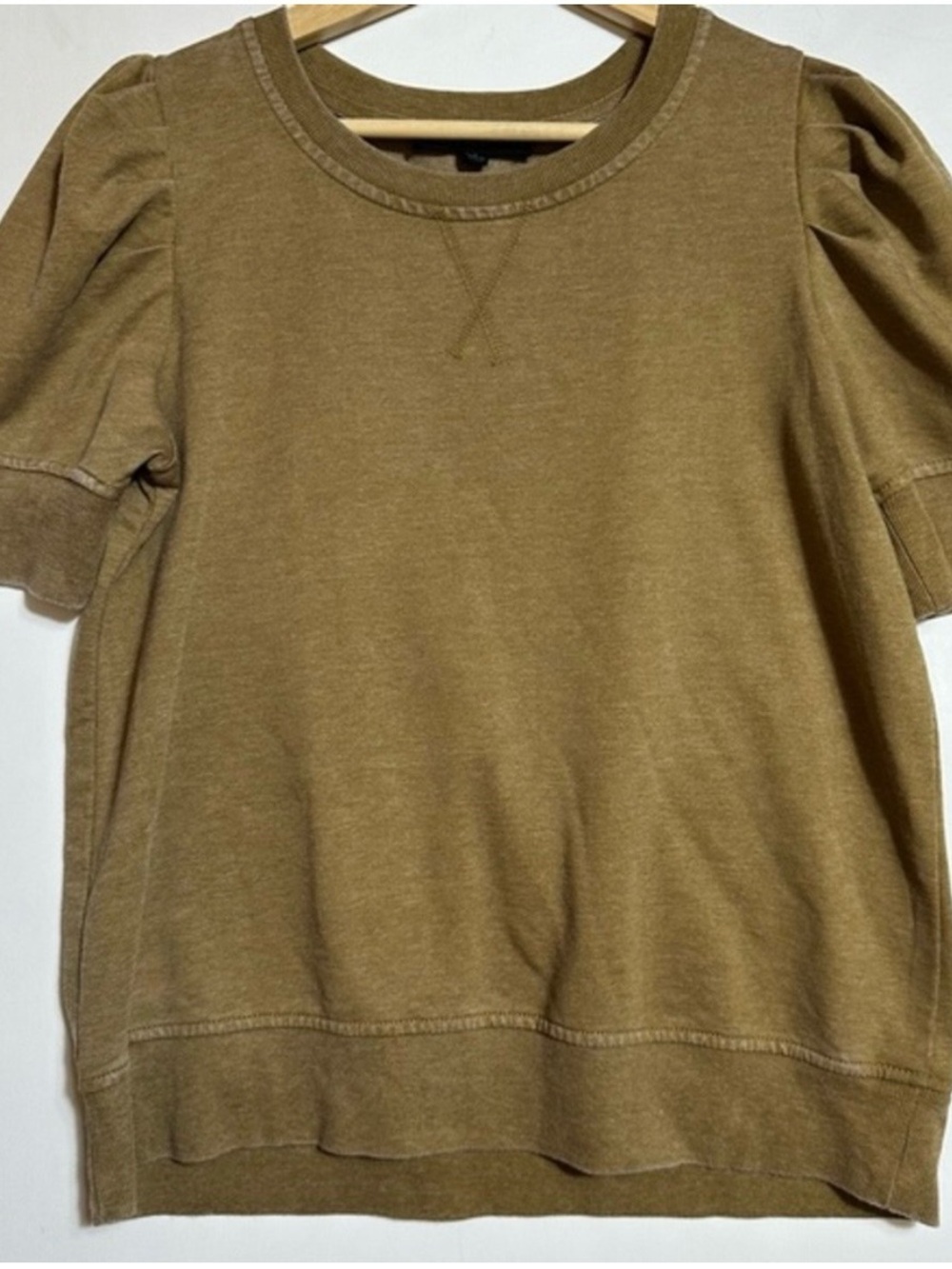 Green Boxy Puff Sleeve Sweatshirt